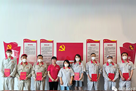 <b>戰(zhàn)“疫”有我|中研股份最美逆行者<div   id=